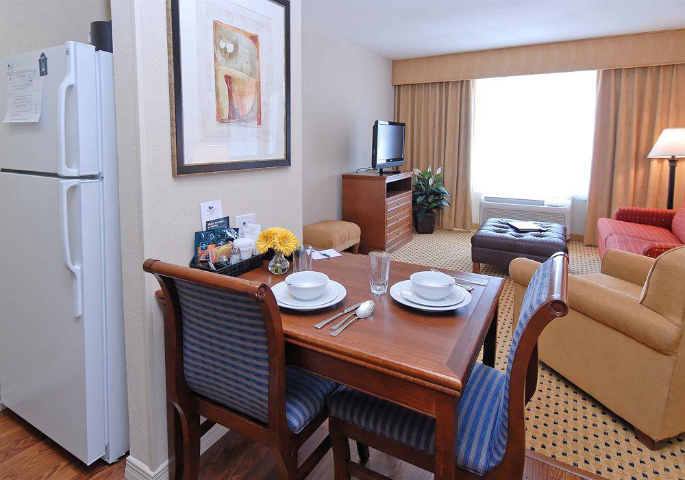 Homewood Suites By Hilton El Paso Airport Екстер'єр фото